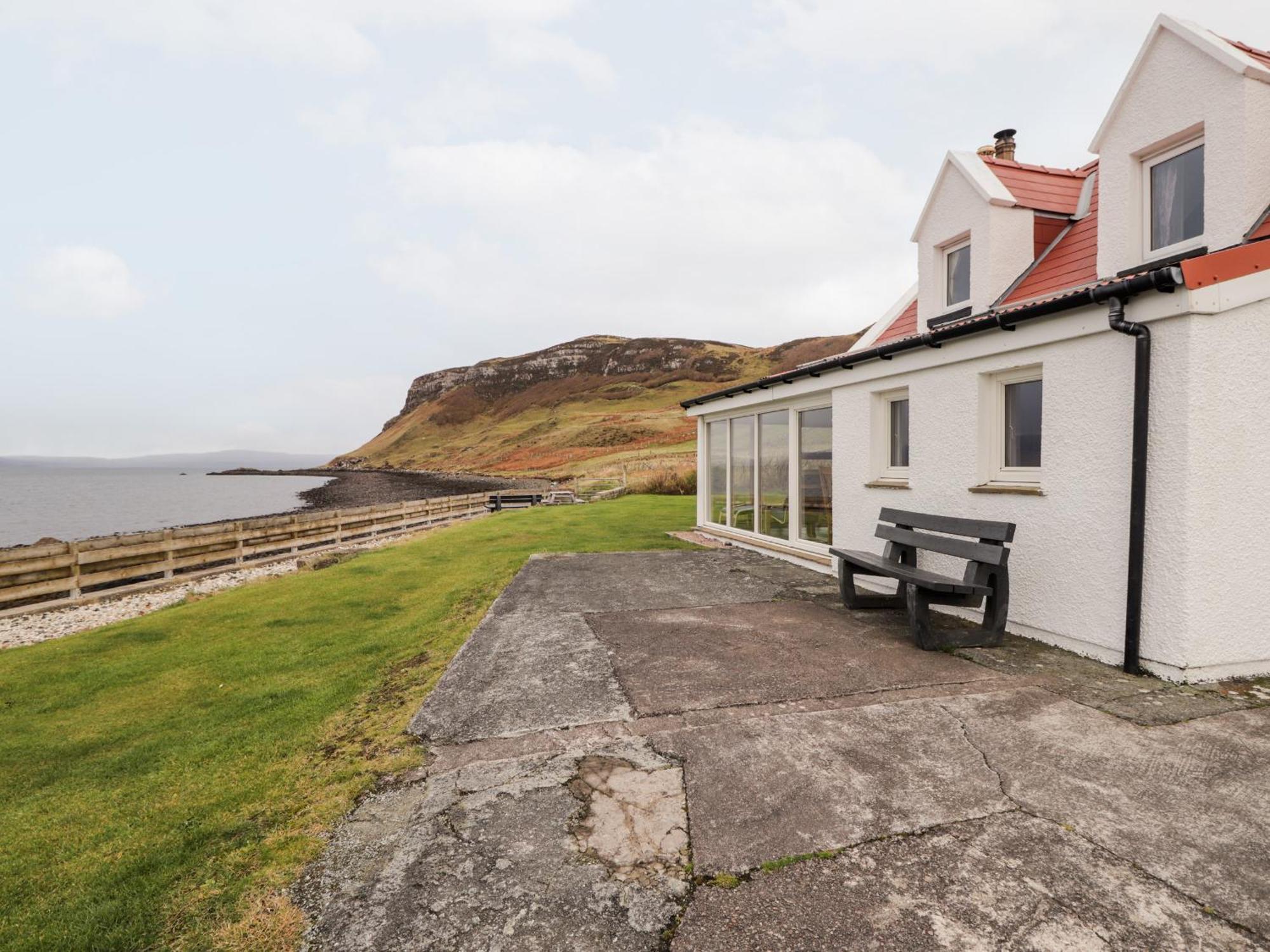 Jubilee Cottage Uig  Bagian luar foto