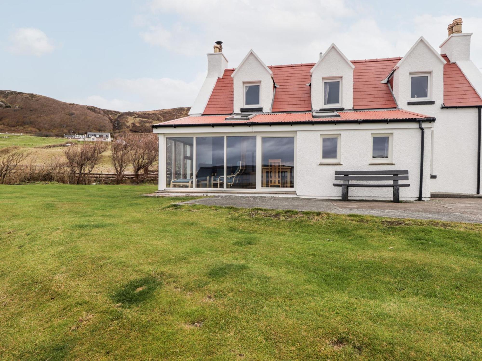 Jubilee Cottage Uig  Bagian luar foto